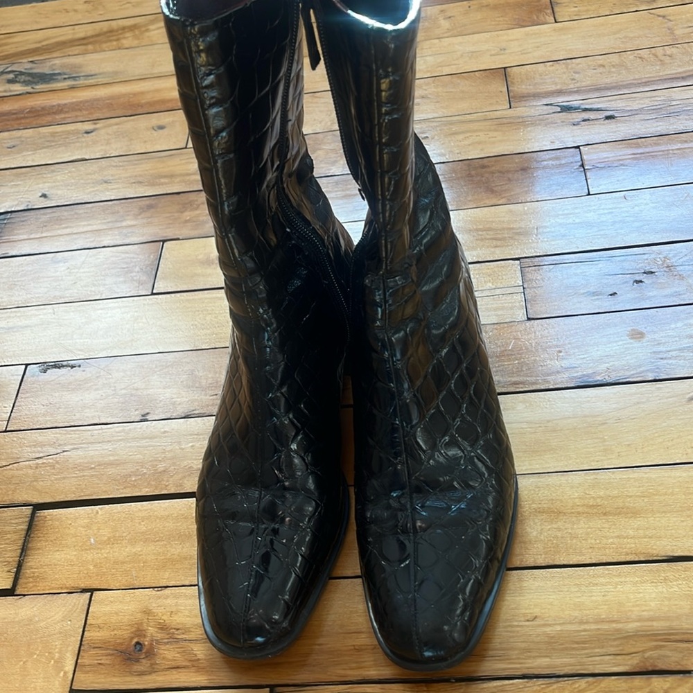 Vintage Waterproof Boot by Me Too